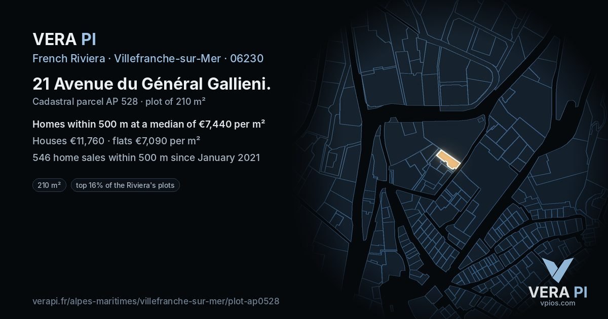 21 Avenue du Général Gallieni, Villefranche-sur-Mer at night – the plot lit, the parcels around coloured by the prices near them