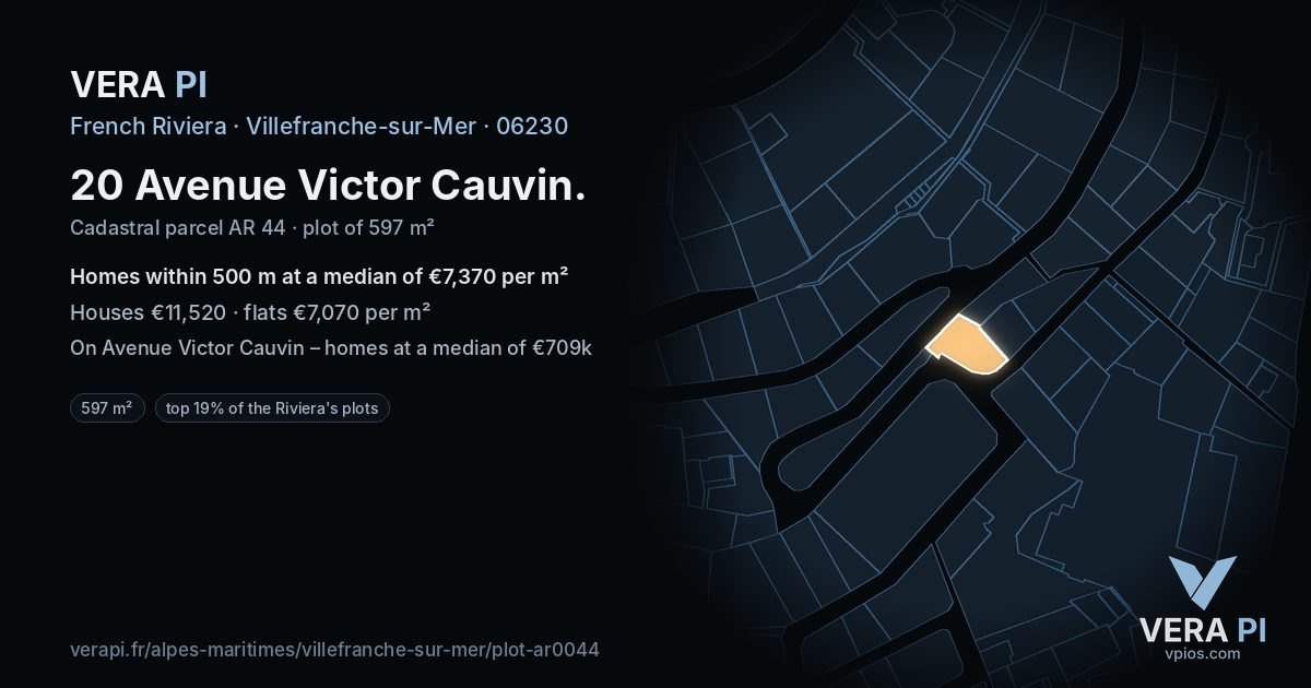 20 Avenue Victor Cauvin, Villefranche-sur-Mer at night – the plot lit, the parcels around coloured by the prices near them