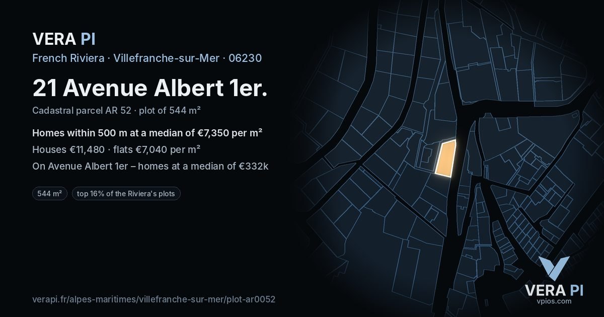 21 Avenue Albert 1er, Villefranche-sur-Mer at night – the plot lit, the parcels around coloured by the prices near them