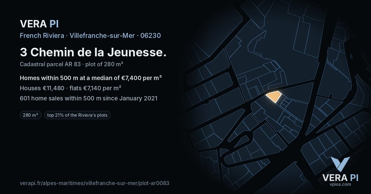 3 Chemin de la Jeunesse, Villefranche-sur-Mer at night – the plot lit, the parcels around coloured by the prices near them