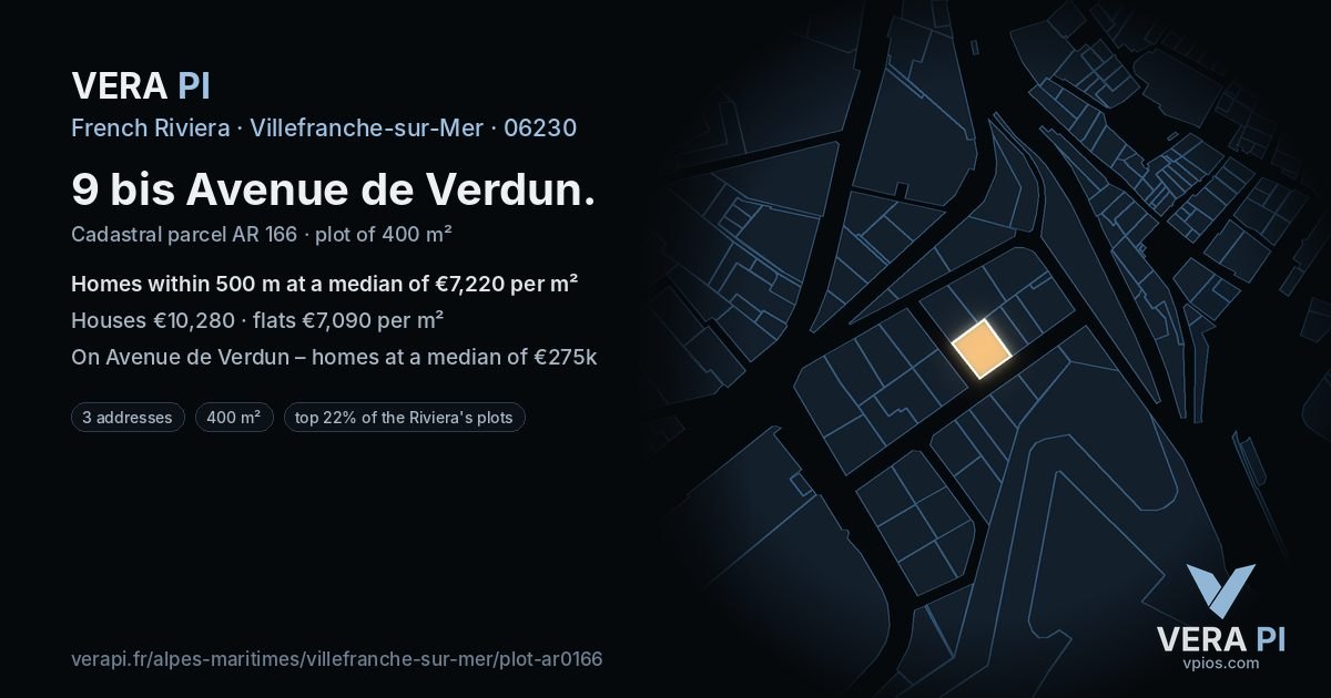 9 bis Avenue de Verdun, Villefranche-sur-Mer at night – the plot lit, the parcels around coloured by the prices near them