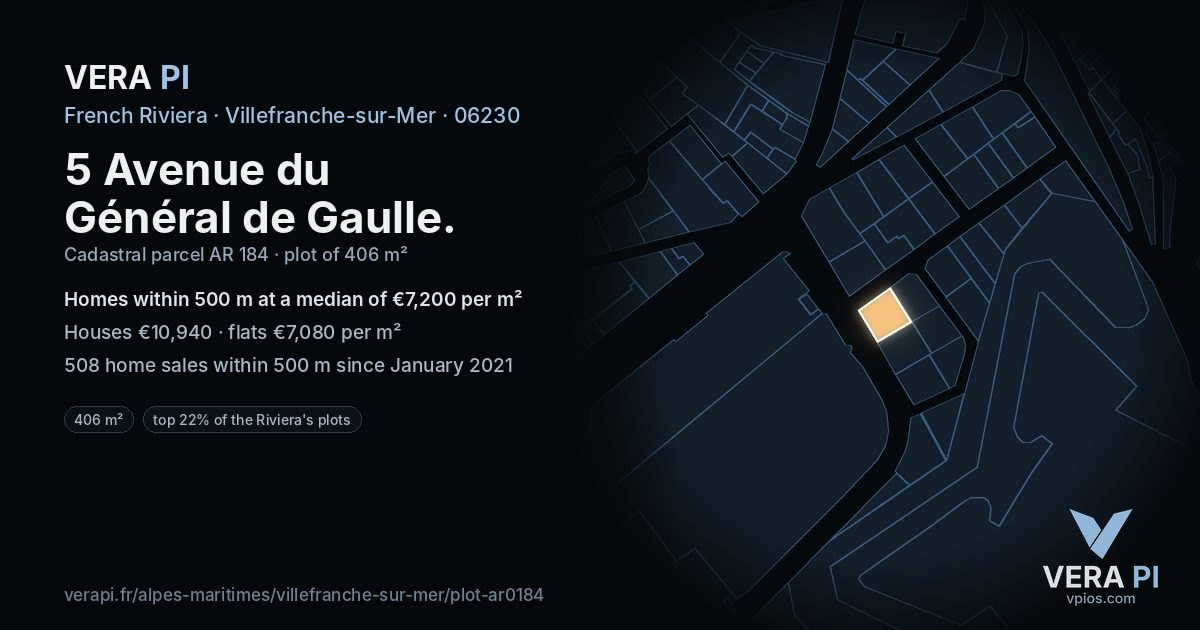 5 Avenue du Général de Gaulle, Villefranche-sur-Mer at night – the plot lit, the parcels around coloured by the prices near them