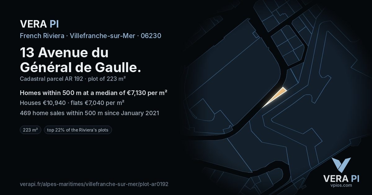 13 Avenue du Général de Gaulle, Villefranche-sur-Mer at night – the plot lit, the parcels around coloured by the prices near them