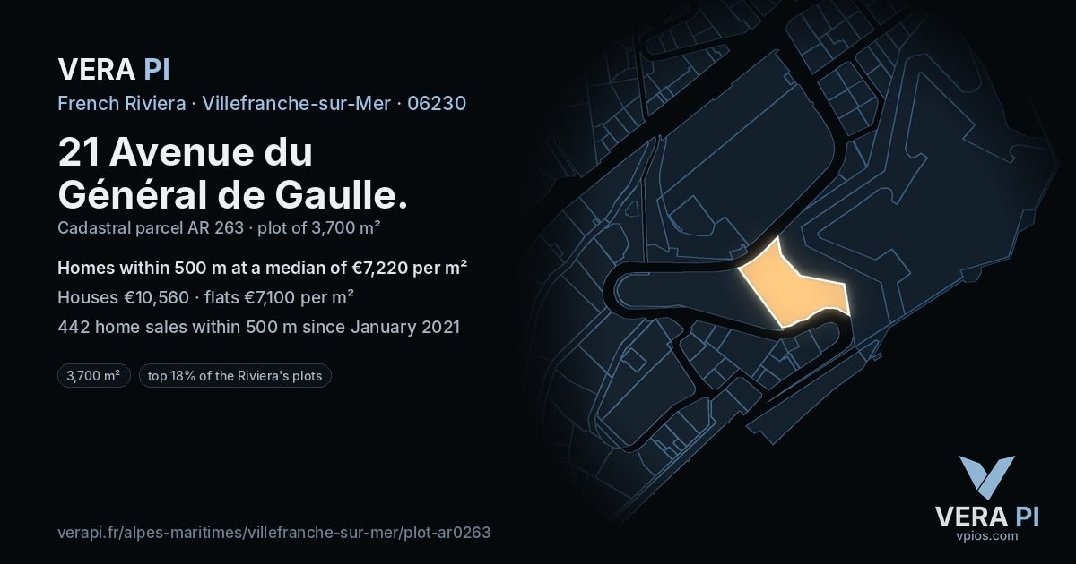 21 Avenue du Général de Gaulle, Villefranche-sur-Mer at night – the plot lit, the parcels around coloured by the prices near them