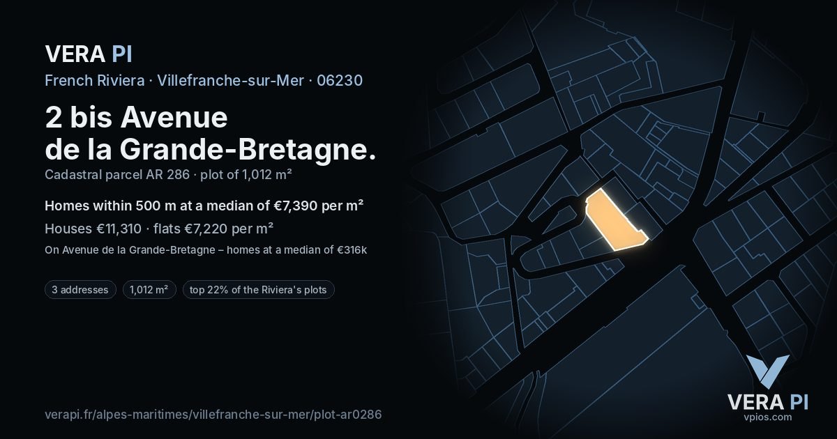 2 bis Avenue de la Grande-Bretagne, Villefranche-sur-Mer at night – the plot lit, the parcels around coloured by the prices near them