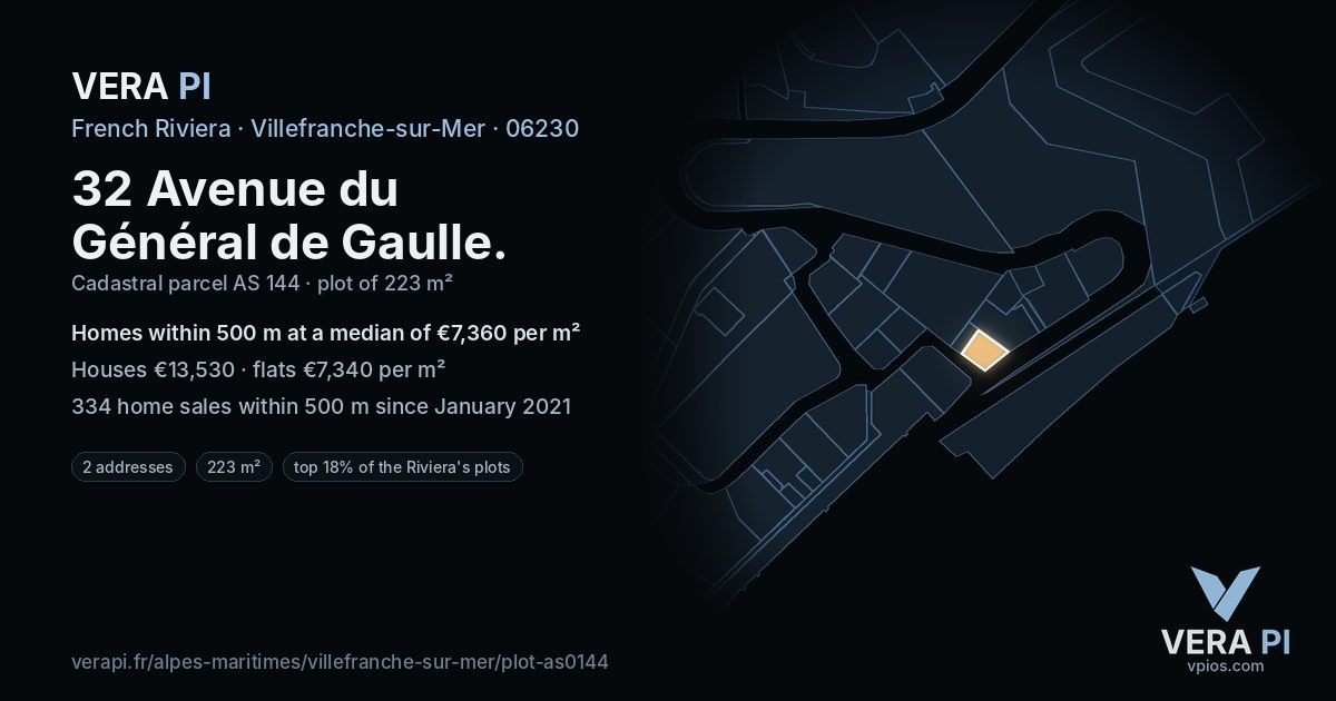 32 Avenue du Général de Gaulle, Villefranche-sur-Mer at night – the plot lit, the parcels around coloured by the prices near them