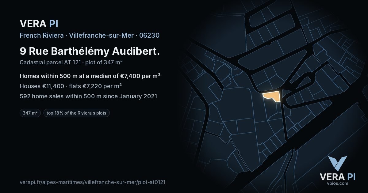 9 Rue Barthélémy Audibert, Villefranche-sur-Mer at night – the plot lit, the parcels around coloured by the prices near them