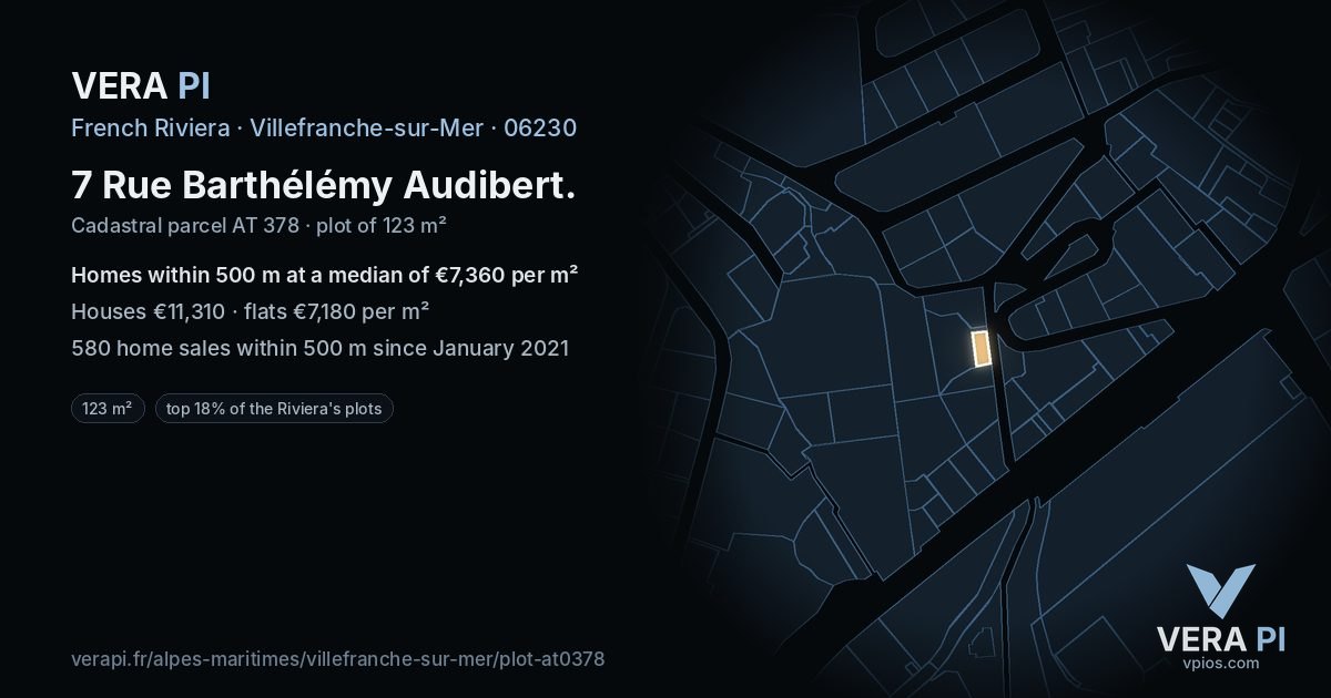 7 Rue Barthélémy Audibert, Villefranche-sur-Mer at night – the plot lit, the parcels around coloured by the prices near them