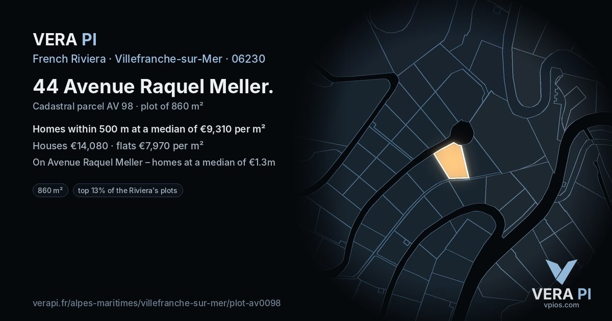 44 Avenue Raquel Meller, Villefranche-sur-Mer at night – the plot lit, the parcels around coloured by the prices near them