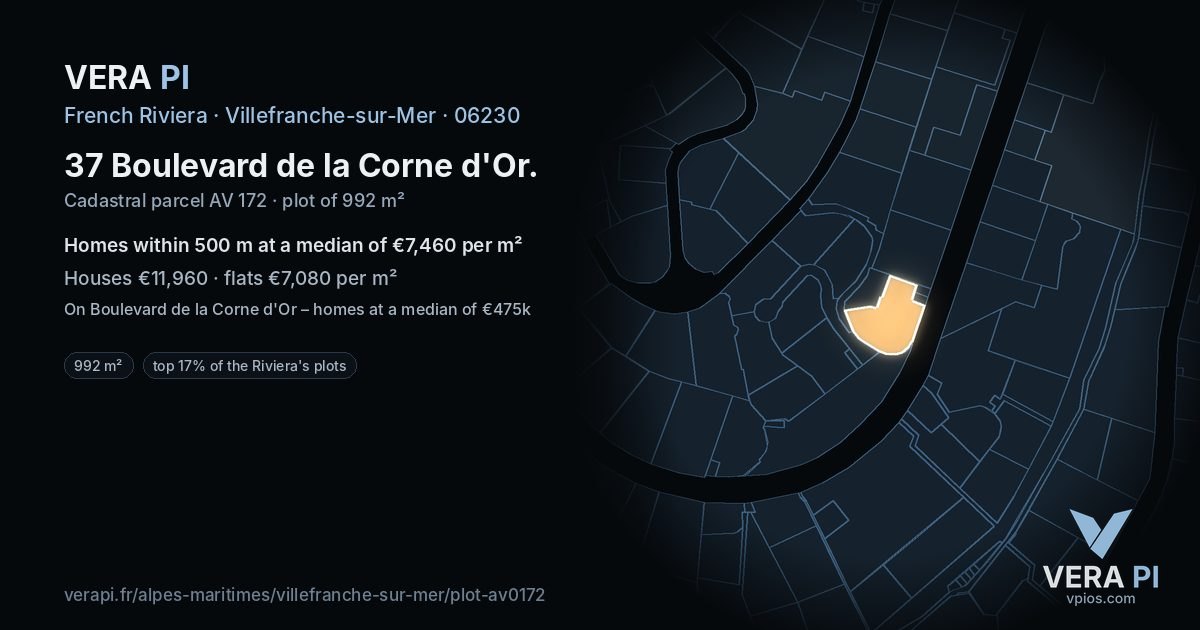 37 Boulevard de la Corne d'Or, Villefranche-sur-Mer at night – the plot lit, the parcels around coloured by the prices near them