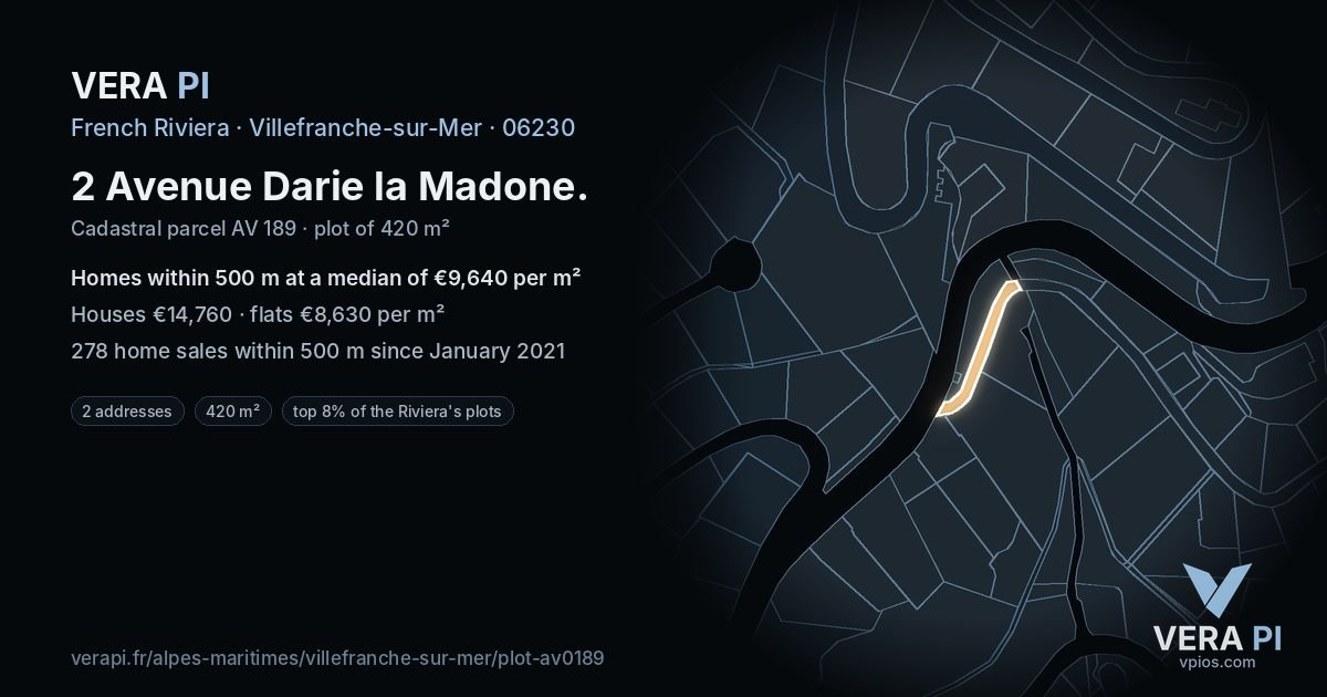 2 Avenue Darie la Madone, Villefranche-sur-Mer at night – the plot lit, the parcels around coloured by the prices near them