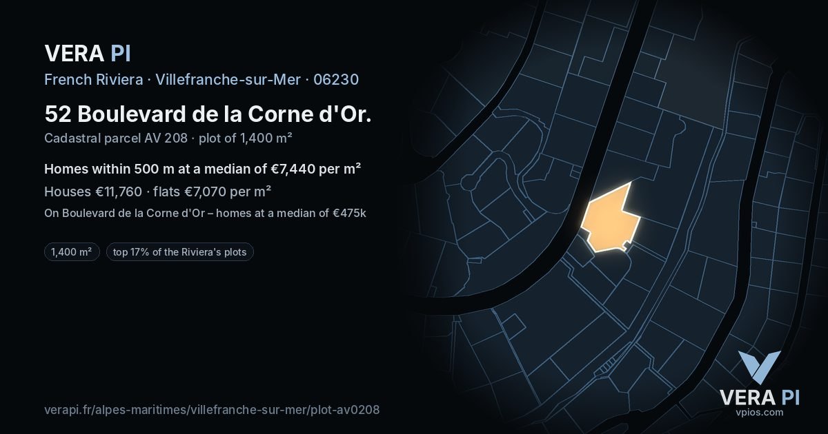 52 Boulevard de la Corne d'Or, Villefranche-sur-Mer at night – the plot lit, the parcels around coloured by the prices near them