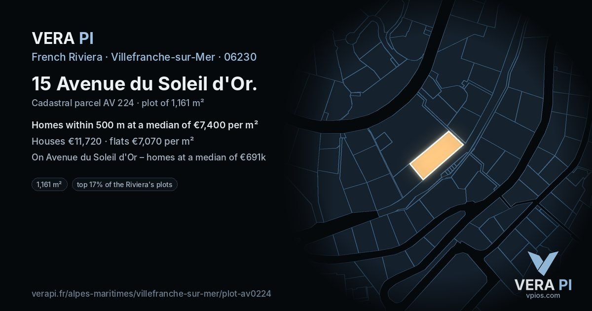 15 Avenue du Soleil d'Or, Villefranche-sur-Mer at night – the plot lit, the parcels around coloured by the prices near them