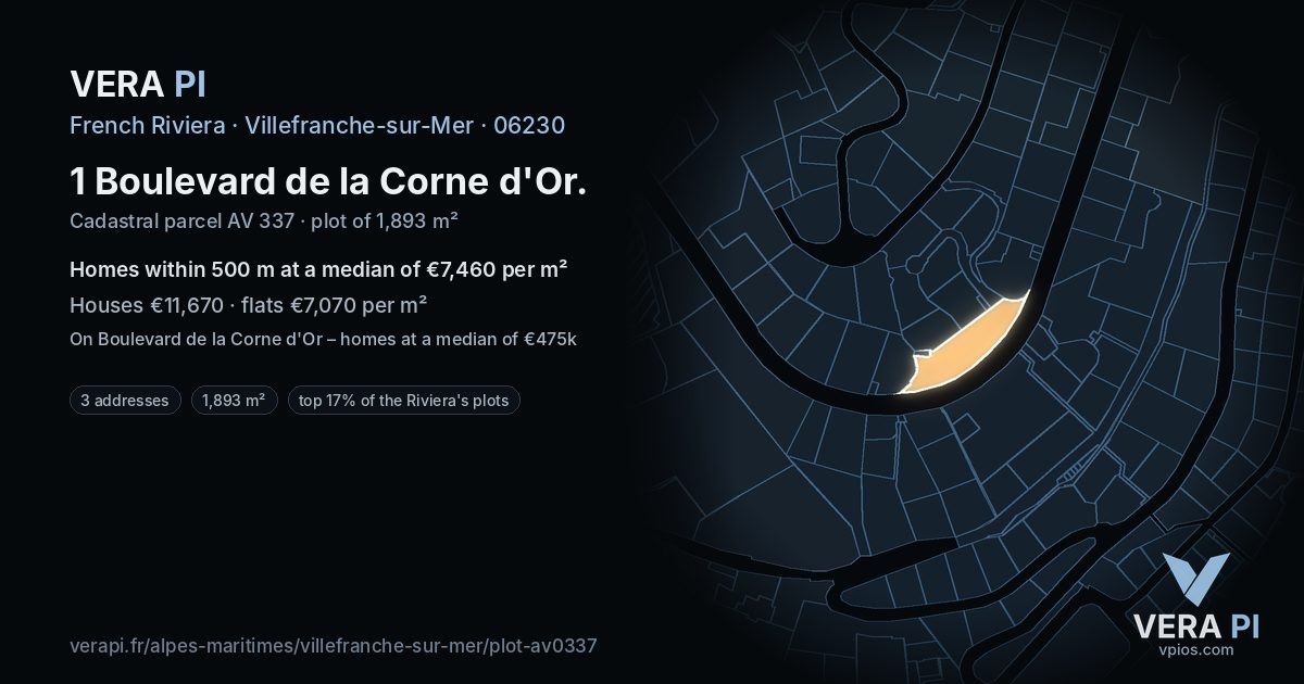 1 Boulevard de la Corne d'Or, Villefranche-sur-Mer at night – the plot lit, the parcels around coloured by the prices near them