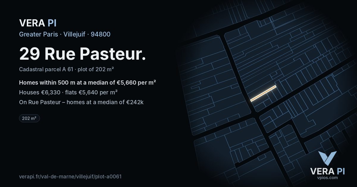 29 Rue Pasteur, Villejuif at night – the plot lit, the parcels around coloured by the prices near them