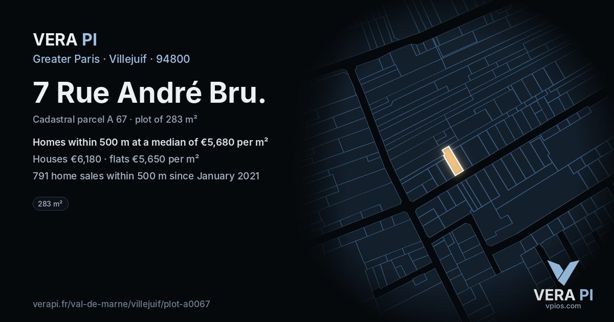 7 Rue André Bru, Villejuif at night – the plot lit, the parcels around coloured by the prices near them