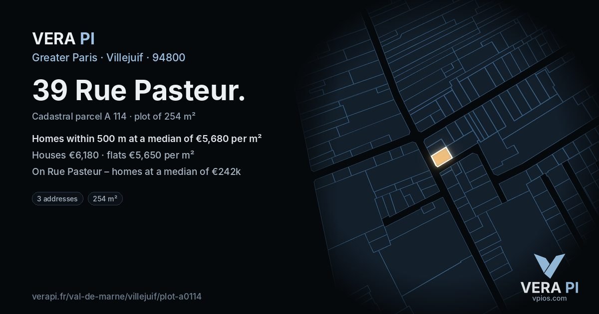 39 Rue Pasteur, Villejuif at night – the plot lit, the parcels around coloured by the prices near them