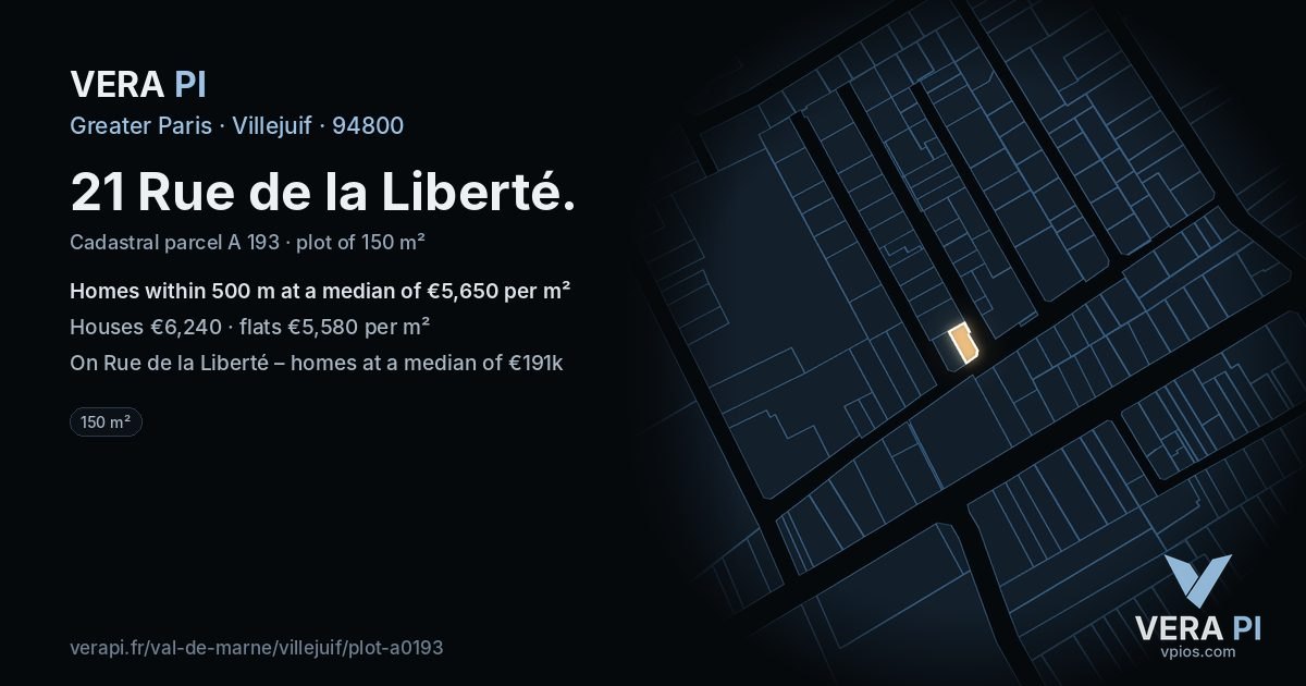 21 Rue de la Liberté, Villejuif at night – the plot lit, the parcels around coloured by the prices near them