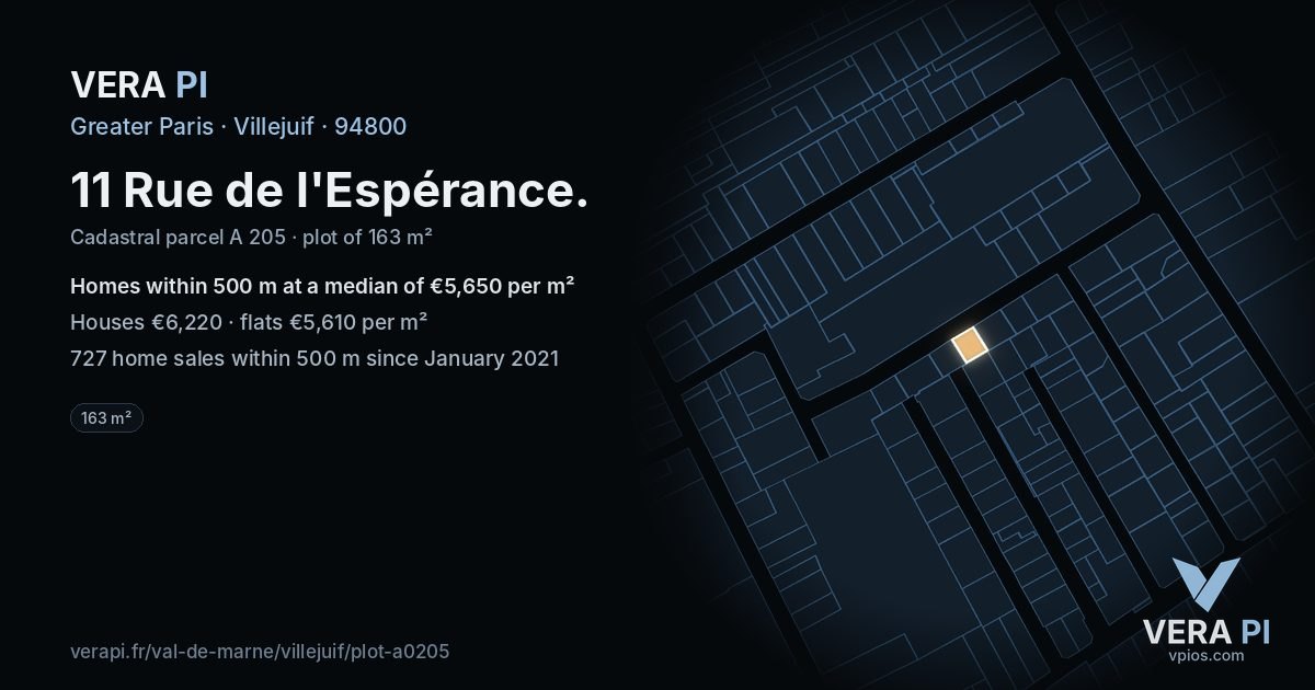 11 Rue de l'Espérance, Villejuif at night – the plot lit, the parcels around coloured by the prices near them