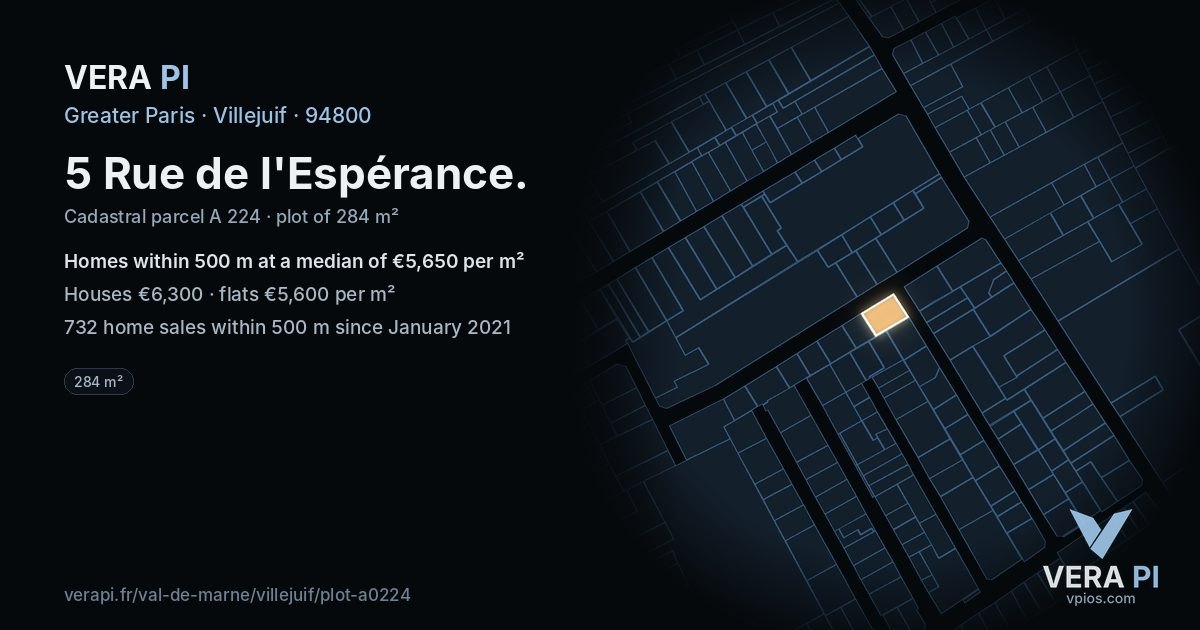 5 Rue de l'Espérance, Villejuif at night – the plot lit, the parcels around coloured by the prices near them