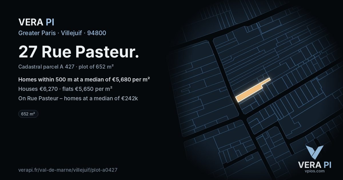27 Rue Pasteur, Villejuif at night – the plot lit, the parcels around coloured by the prices near them