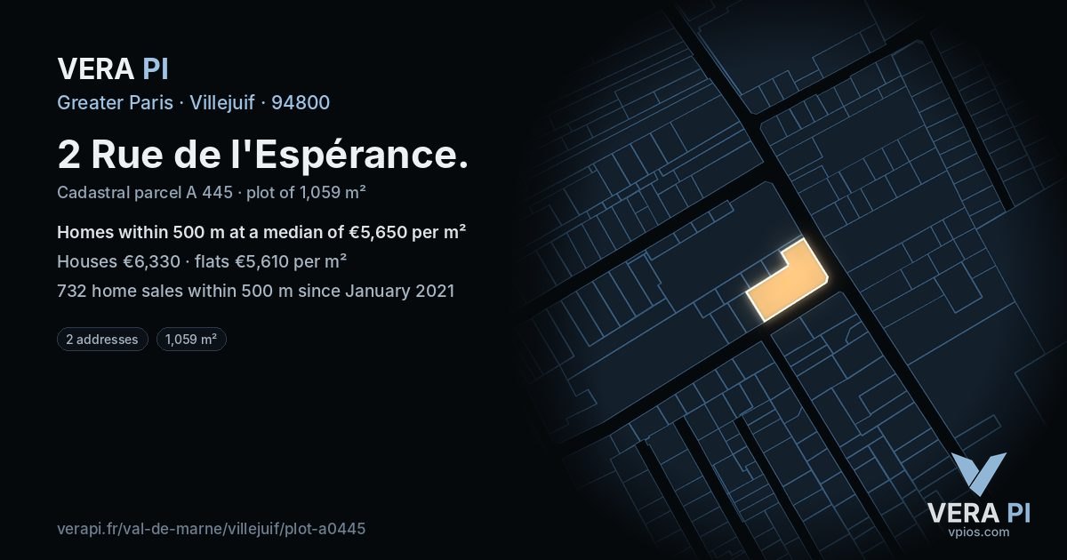 2 Rue de l'Espérance, Villejuif at night – the plot lit, the parcels around coloured by the prices near them