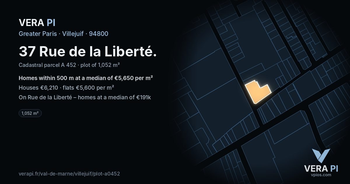 37 Rue de la Liberté, Villejuif at night – the plot lit, the parcels around coloured by the prices near them