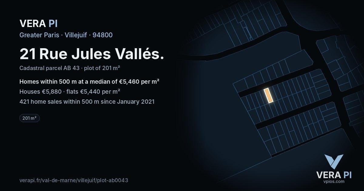 21 Rue Jules Vallés, Villejuif at night – the plot lit, the parcels around coloured by the prices near them