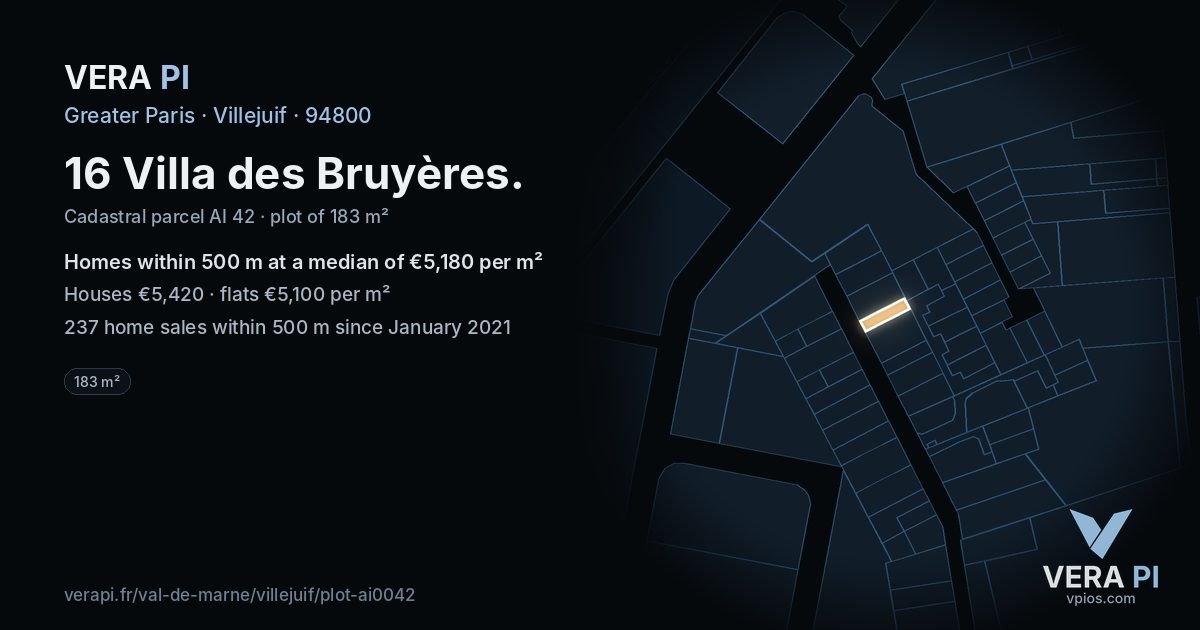 16 Villa des Bruyères, Villejuif at night – the plot lit, the parcels around coloured by the prices near them