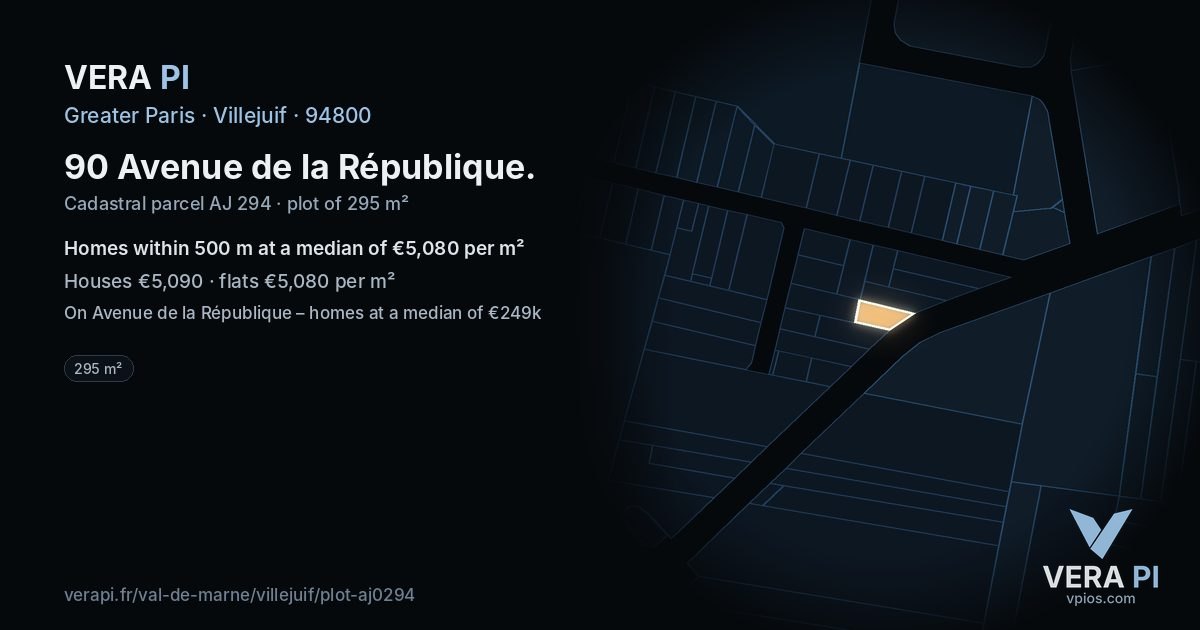90 Avenue de la République, Villejuif at night – the plot lit, the parcels around coloured by the prices near them