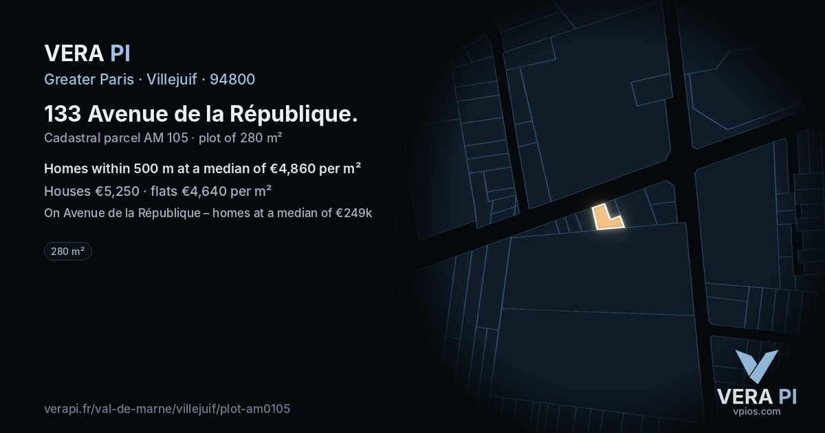 133 Avenue de la République, Villejuif at night – the plot lit, the parcels around coloured by the prices near them