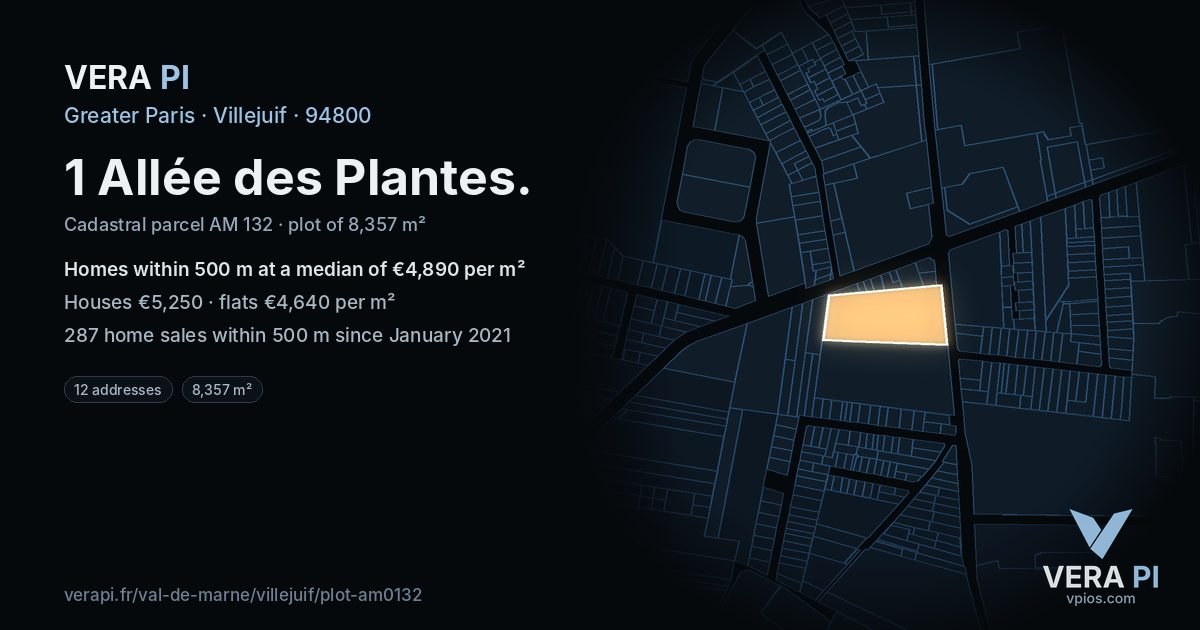 1 Allée des Plantes, Villejuif at night – the plot lit, the parcels around coloured by the prices near them