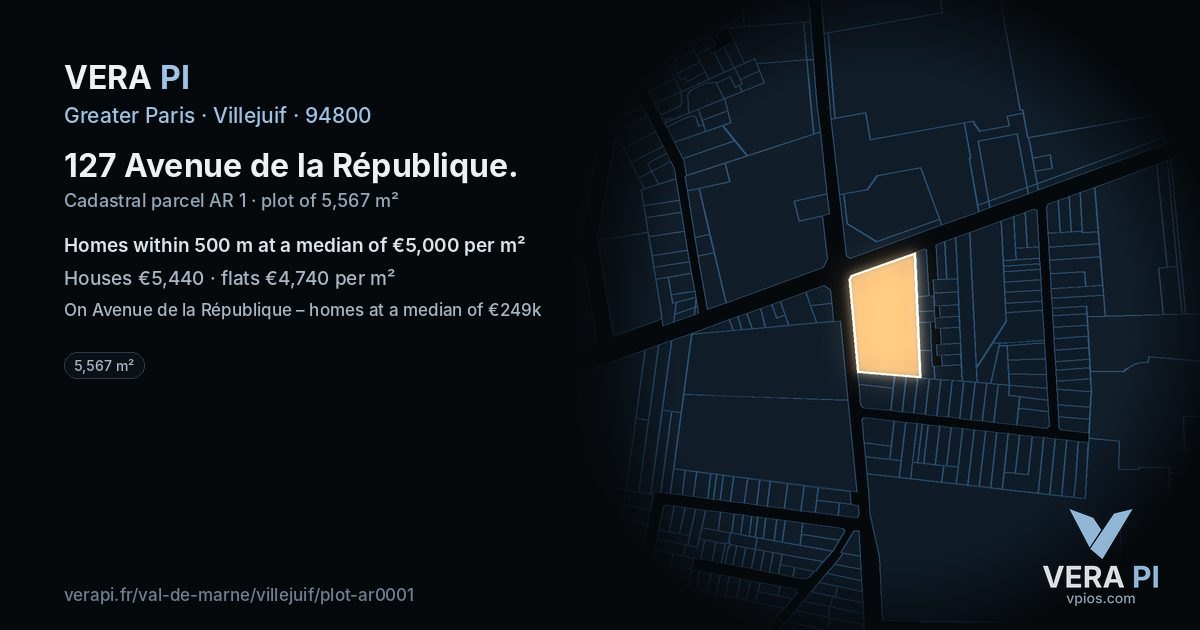 127 Avenue de la République, Villejuif at night – the plot lit, the parcels around coloured by the prices near them