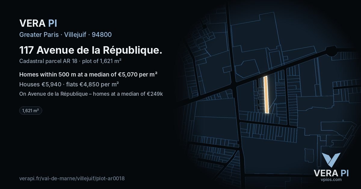 117 Avenue de la République, Villejuif at night – the plot lit, the parcels around coloured by the prices near them
