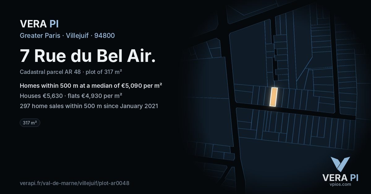 7 Rue du Bel Air, Villejuif at night – the plot lit, the parcels around coloured by the prices near them