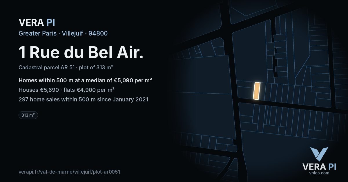 1 Rue du Bel Air, Villejuif at night – the plot lit, the parcels around coloured by the prices near them