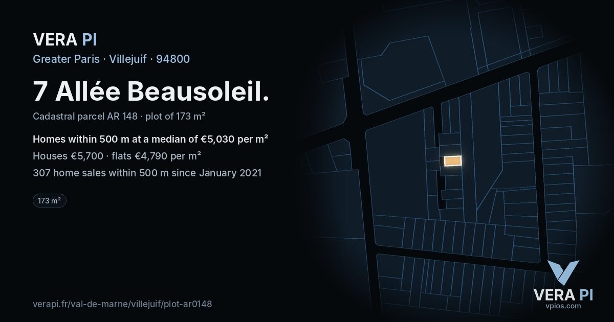 7 Allée Beausoleil, Villejuif at night – the plot lit, the parcels around coloured by the prices near them