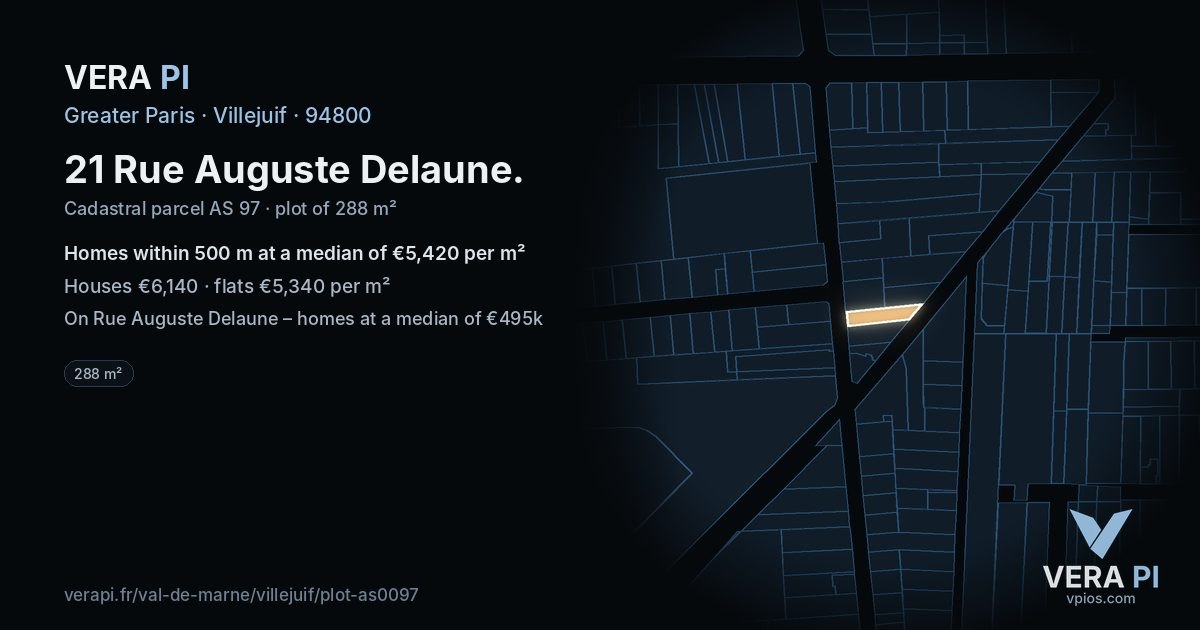 21 Rue Auguste Delaune, Villejuif at night – the plot lit, the parcels around coloured by the prices near them