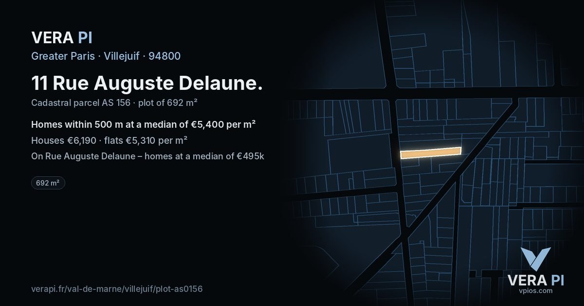 11 Rue Auguste Delaune, Villejuif at night – the plot lit, the parcels around coloured by the prices near them