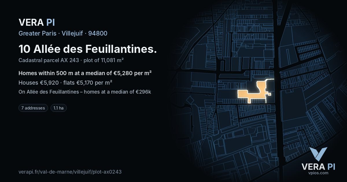 10 Allée des Feuillantines, Villejuif at night – the plot lit, the parcels around coloured by the prices near them
