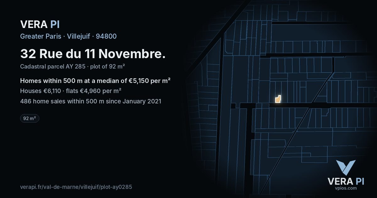 32 Rue du 11 Novembre, Villejuif at night – the plot lit, the parcels around coloured by the prices near them