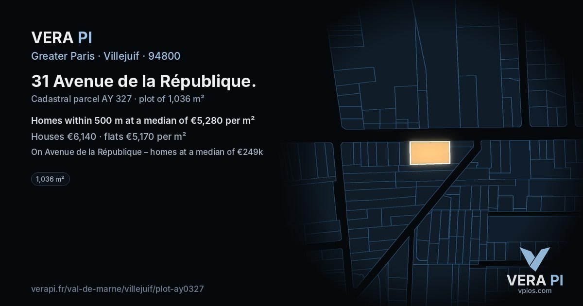 31 Avenue de la République, Villejuif at night – the plot lit, the parcels around coloured by the prices near them