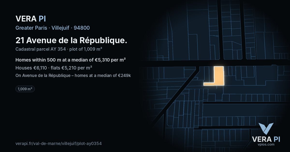 21 Avenue de la République, Villejuif at night – the plot lit, the parcels around coloured by the prices near them