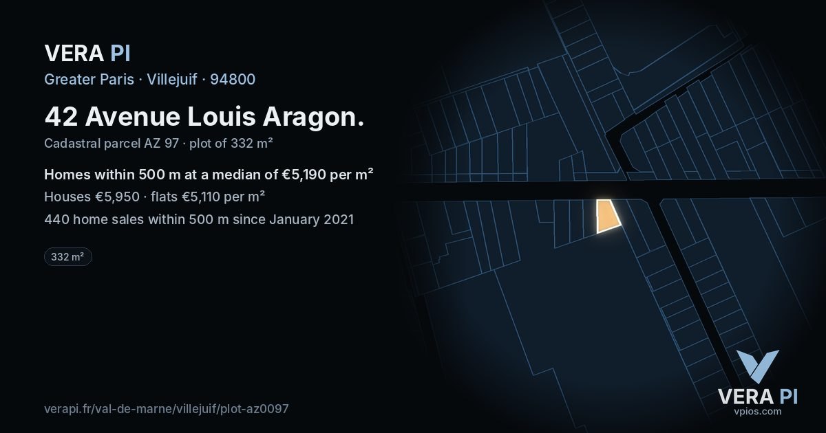 42 Avenue Louis Aragon, Villejuif at night – the plot lit, the parcels around coloured by the prices near them