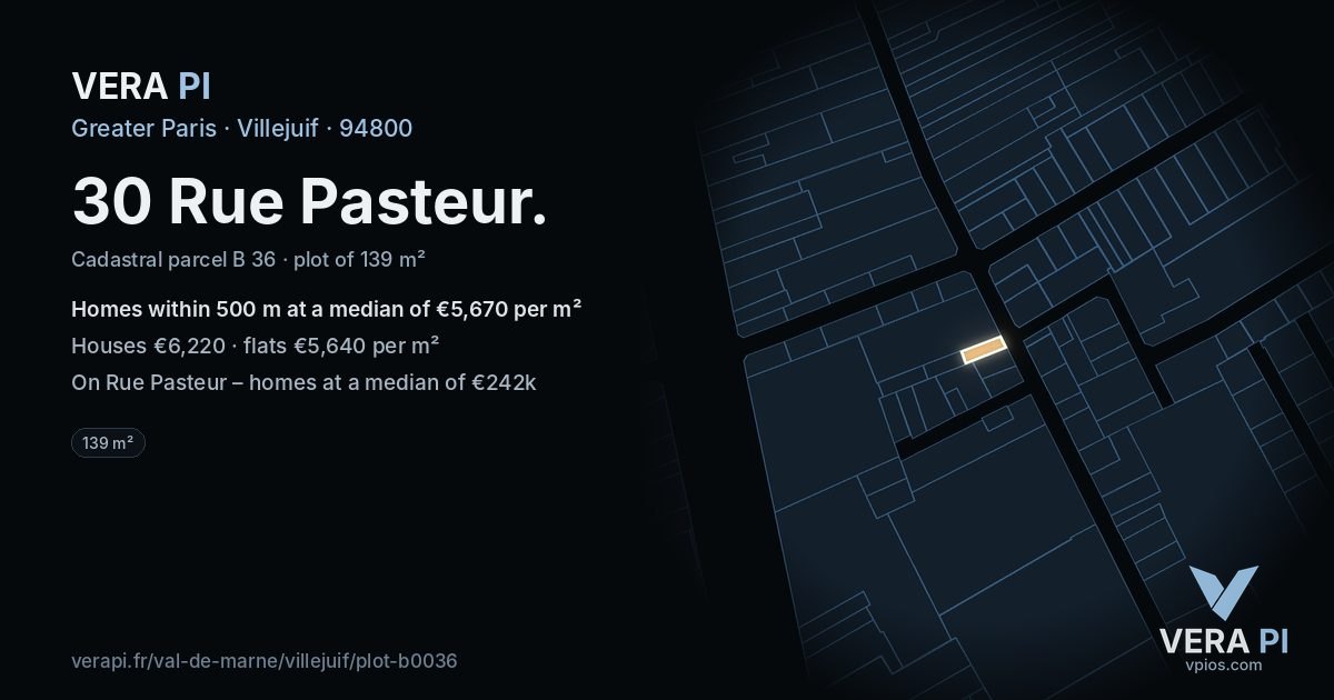 30 Rue Pasteur, Villejuif at night – the plot lit, the parcels around coloured by the prices near them