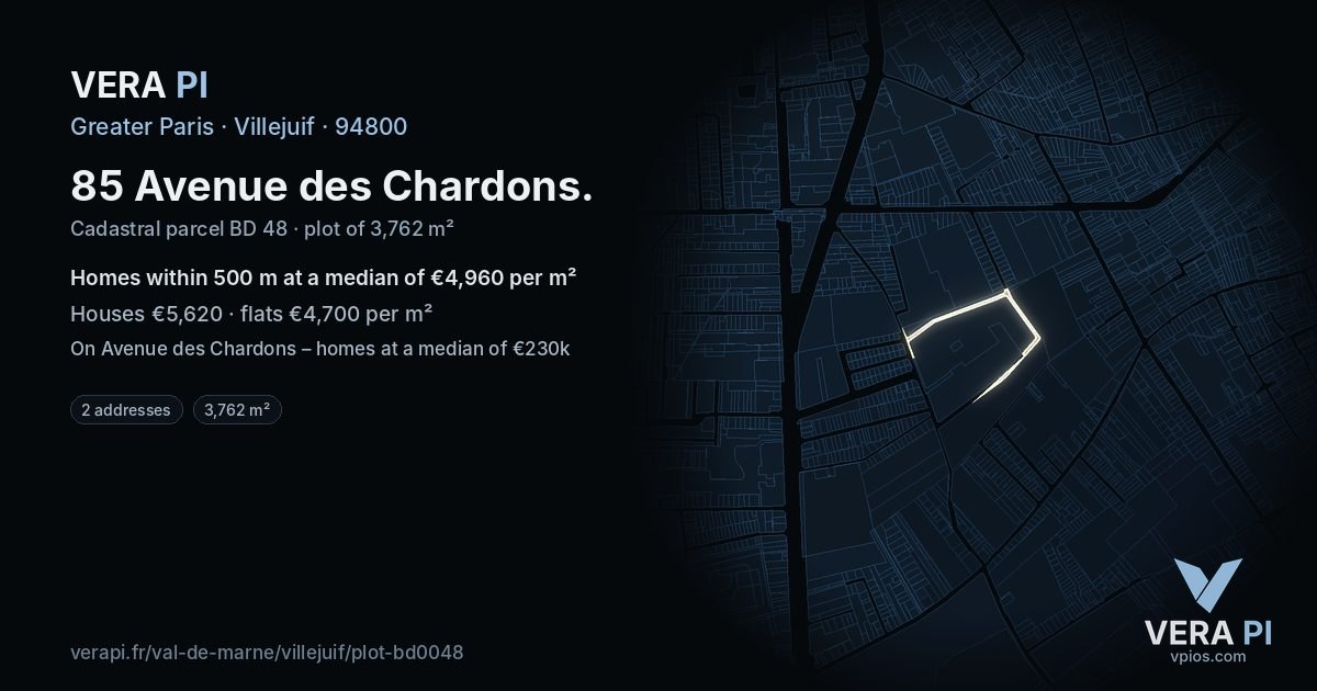 85 Avenue des Chardons, Villejuif at night – the plot lit, the parcels around coloured by the prices near them