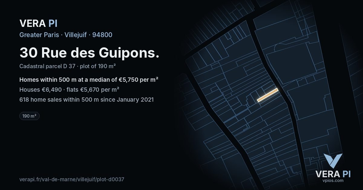30 Rue des Guipons, Villejuif at night – the plot lit, the parcels around coloured by the prices near them
