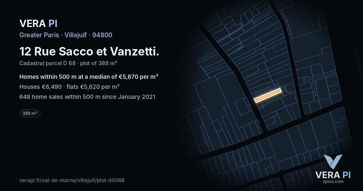 12 Rue Sacco et Vanzetti, Villejuif at night – the plot lit, the parcels around coloured by the prices near them