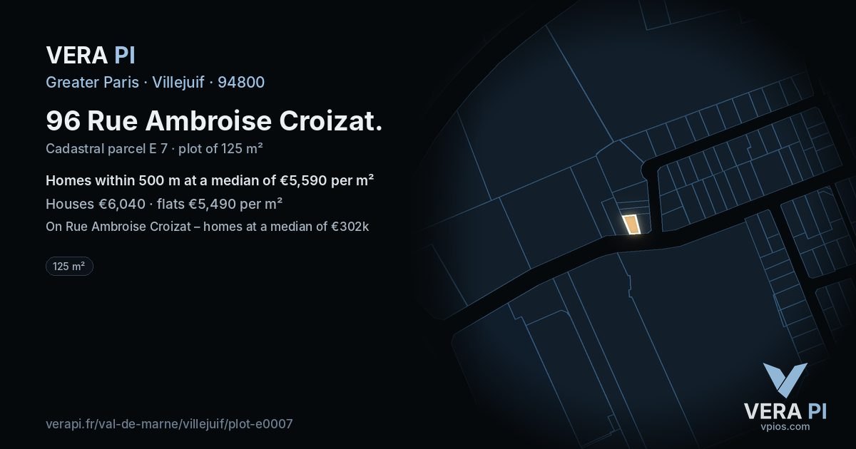 96 Rue Ambroise Croizat, Villejuif at night – the plot lit, the parcels around coloured by the prices near them