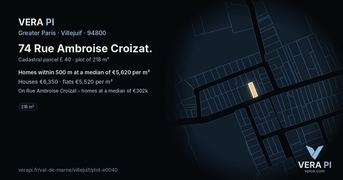 74 Rue Ambroise Croizat, Villejuif at night – the plot lit, the parcels around coloured by the prices near them